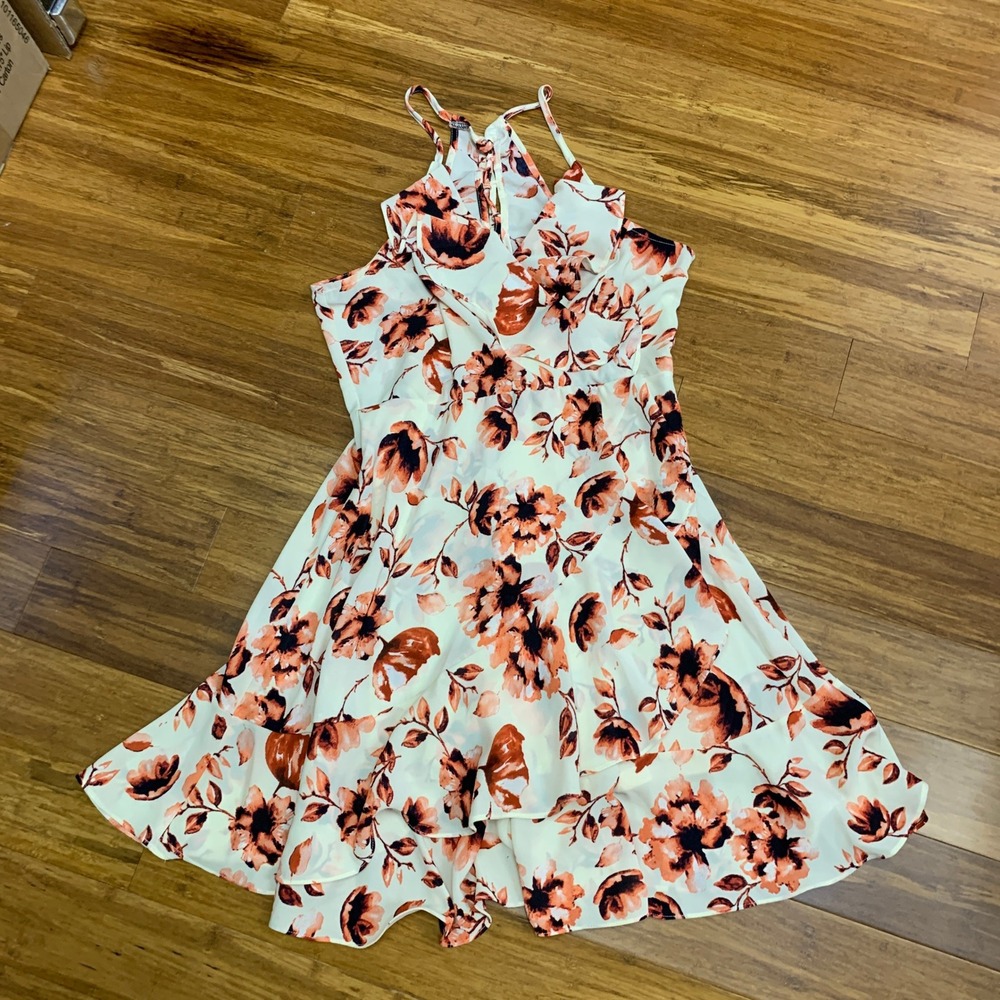 Romeo + Juliet Couture Floral Halter V-Neck A-Line Dress Ruffles Lace-up Size XL